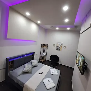 Aircraft Services Guest house Naples